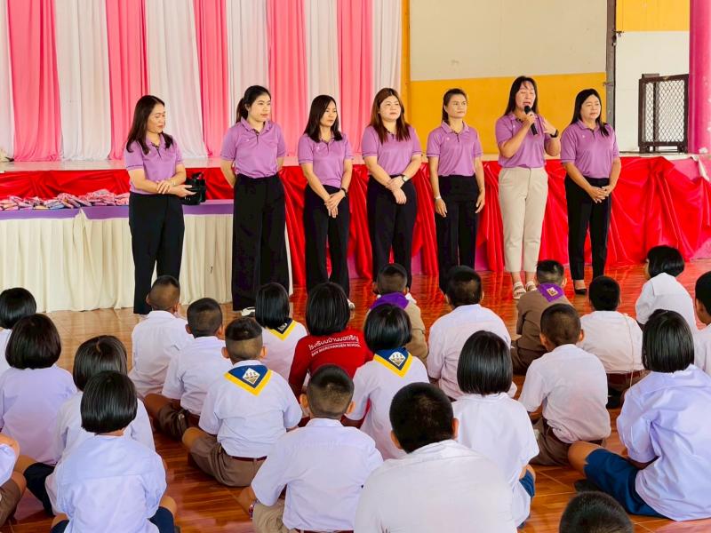 12. โครงการรักการอ่านเพื่อน้อง2568