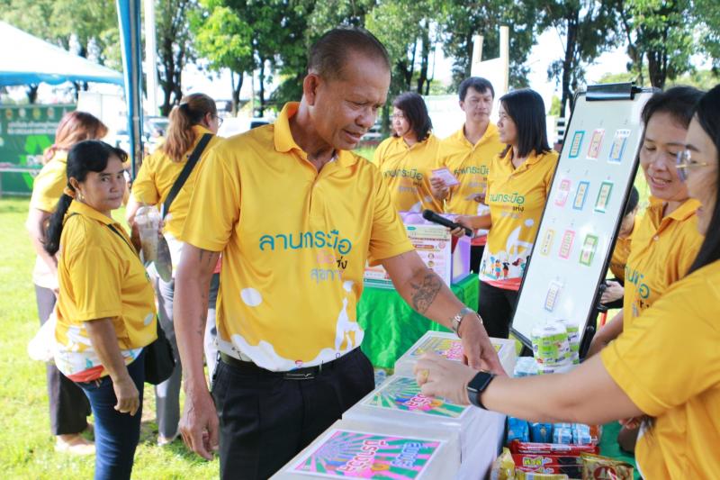 16. กิจกรรมส่งเสริมการอ่านฯ ในงานมหกรรม “ลานกระบือ เมืองแห่งสุขภาพดี”