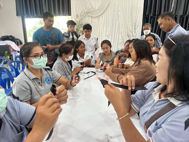 4. โครงการส่งเสริมการอ่านด้วยการทำริบบิ้นไว้อาลัย 