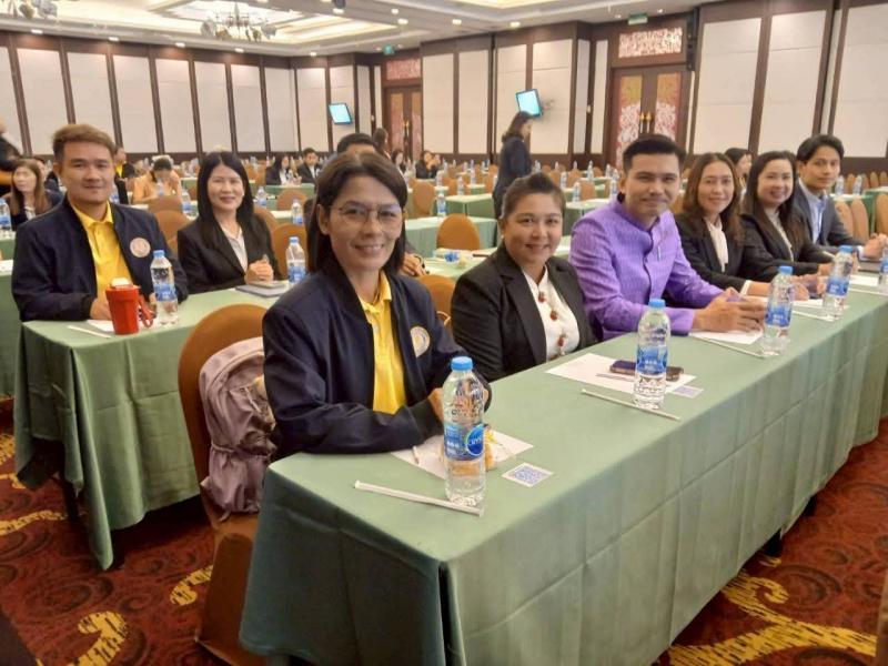 2. เข้าร่วมสัมมนาการดำเนินการวัดผลสัมฤทธิ์ทางการเรียนในการจัดการเรียนรู้เพื่อคุณวุฒิตามระดับ
