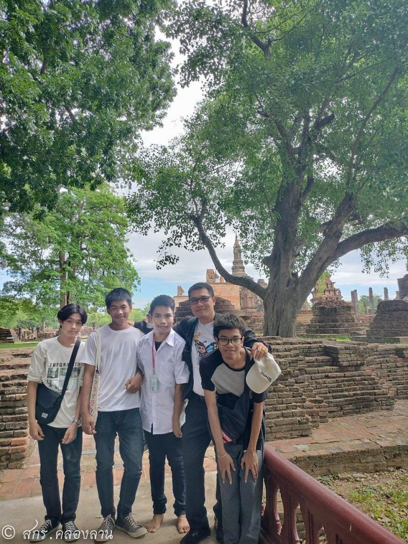 62. อบรม ศึกษาเรียนรู้ประวัติศาสตร์ชาติไทยและบุญคุณพระมหากษัตริย์ไทย