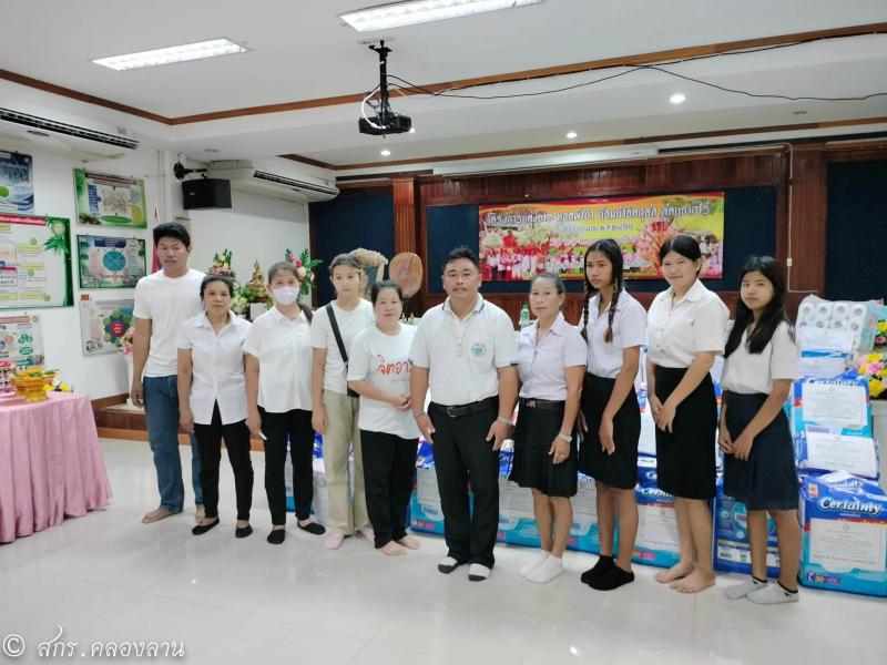 6. แต่งขาว ทอดผ้าป่า น้อมนำจิตกุศล สู่คนยากไร้ ประจำปี 2566
