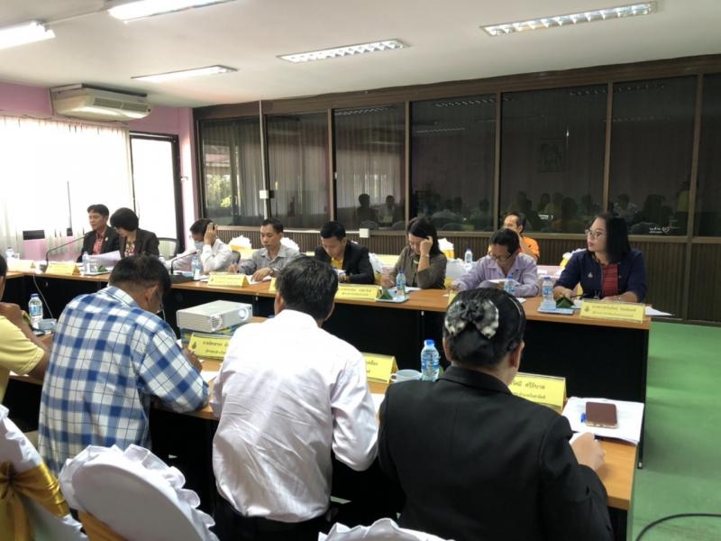 4. แผนบริหารจัดการโรงเรียนขนาดเล็ก แบบขั้นบันได ที่มีความต่อเนื่อง และยั่งยืน ให้เห็นผลอย่างเป็นรูปธรรมภายใน 2 ปี โดยให้สำนักงานศึกษาธิการจังหวัดโดยให้สำนักงานศึกษาธิการจังหวัด ร่วมมือกับสำนักงานเขตพื้นที่การศึกษา 