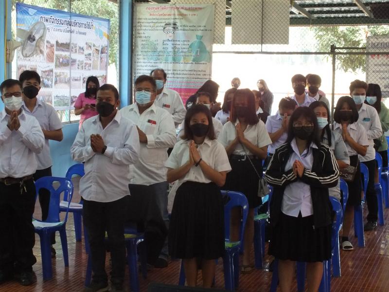 8. กศน.อำเภอบึงสามัคคีต้อง 