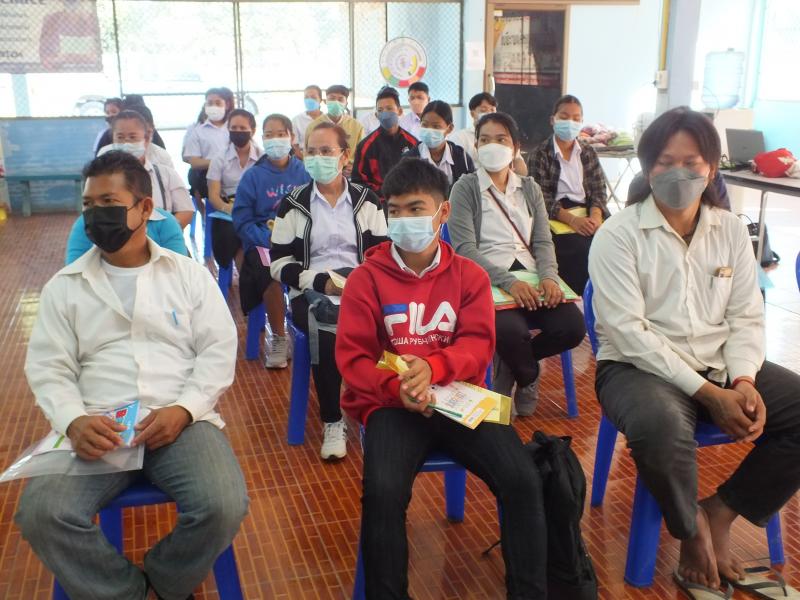 14. กศน.อำเภอบึงสามัคคีต้อง 