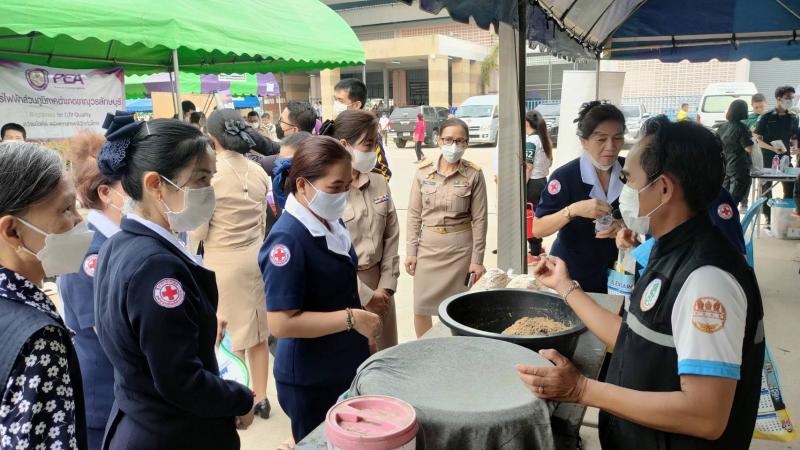 18. ร่วมออกหน่วยบำบัดทุกข์ บำรุงสุข สร้างรอยยิ้มให้กับประชาชน
