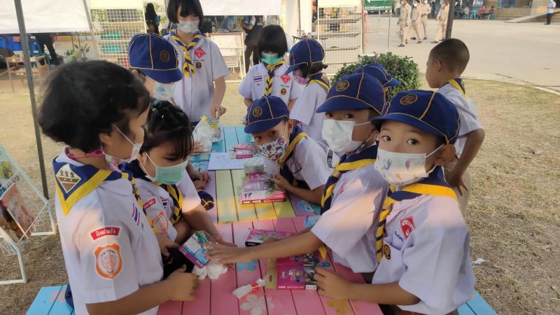 52. ร่วมออกหน่วยบำบัดทุกข์ บำรุงสุข สร้างรอยยิ้มให้กับประชาชน