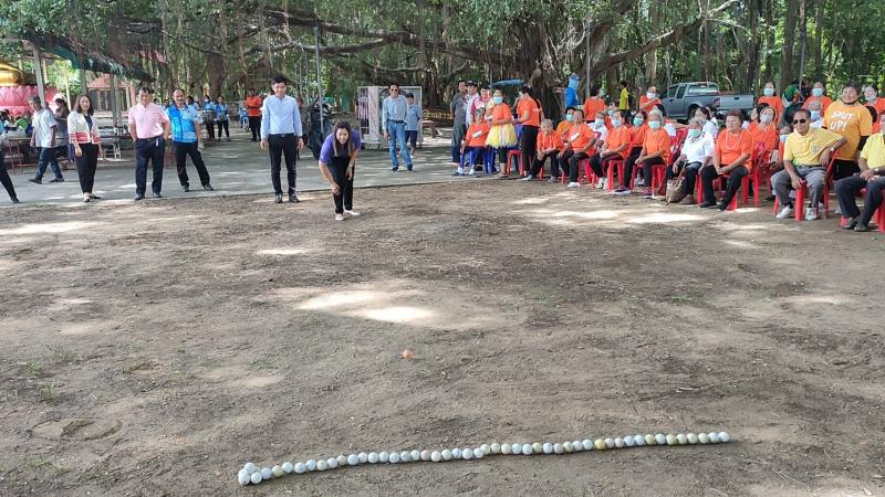 51. สกร.อำเภอบึงสามัคคี ประสานพลังเครือข่ายสาธารณสุข ร้อง เต้น เล่น กีฬา