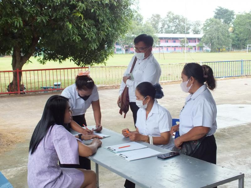 7. สกร.(กศน.) อำเภอบึงสามัคคี ชื่นมื่น ส่งศิษย์สู่ความสำเร็จ