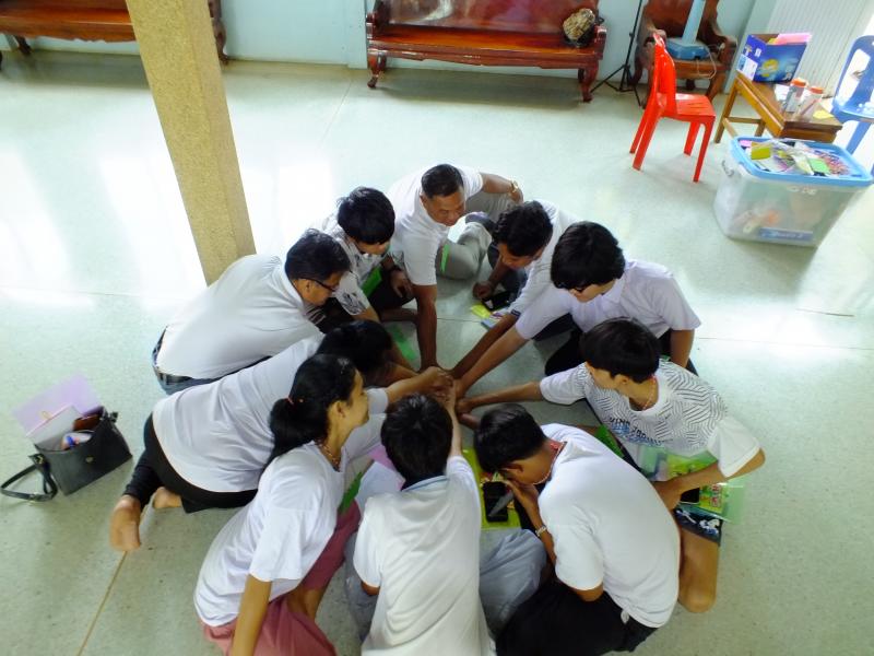 12. สกร.อำเภอบึงสามัคคี สร้างคุณธรรมนำวินัย ต้านภัยยาเสพติด