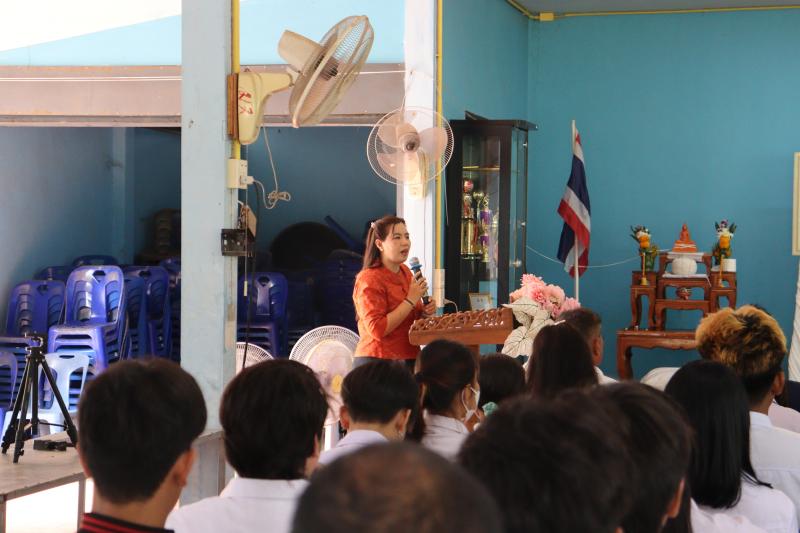 6. ปฐมนิเทศนักศึกษา และร่วมแสดงความยินดีกับนักศึกษาที่สำเร็จการศึกษา
