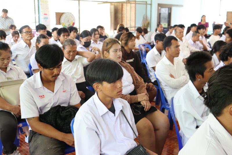 37. ปฐมนิเทศนักศึกษา และร่วมแสดงความยินดีกับนักศึกษาที่สำเร็จการศึกษา
