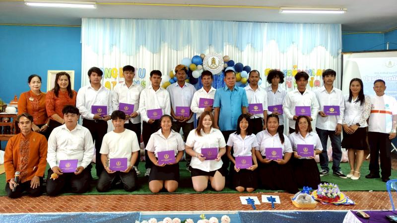 65. ปฐมนิเทศนักศึกษา และร่วมแสดงความยินดีกับนักศึกษาที่สำเร็จการศึกษา