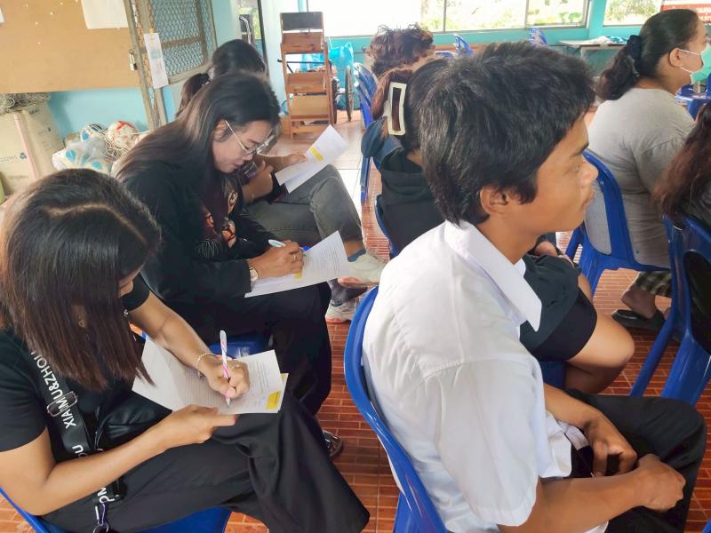 31. ยินดีกับนักศึกษาที่สำเร็จการศึกษา