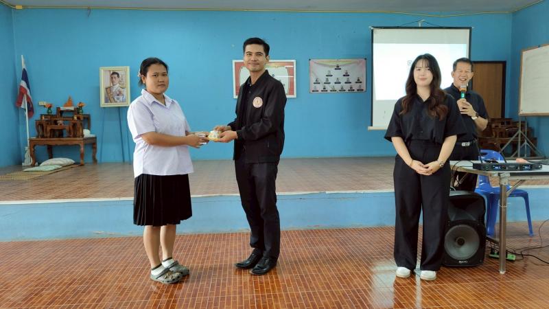 7. สกร.ติวเข้มนักศึกษาในโครงการความเป็นพลเมืองฯ