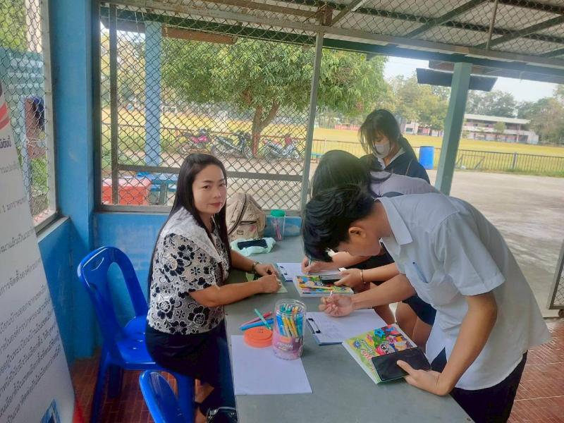 12. สกร.ติวเข้มนักศึกษาในโครงการความเป็นพลเมืองฯ