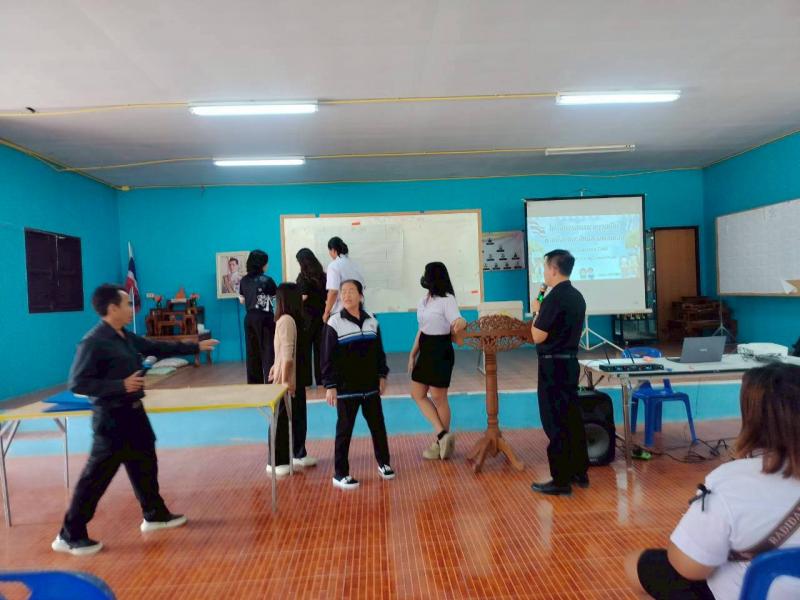 33. สกร.ติวเข้มนักศึกษาในโครงการความเป็นพลเมืองฯ