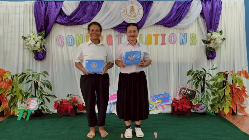 10. ปฐมนิเทศและมอบวุฒิการศึกษา