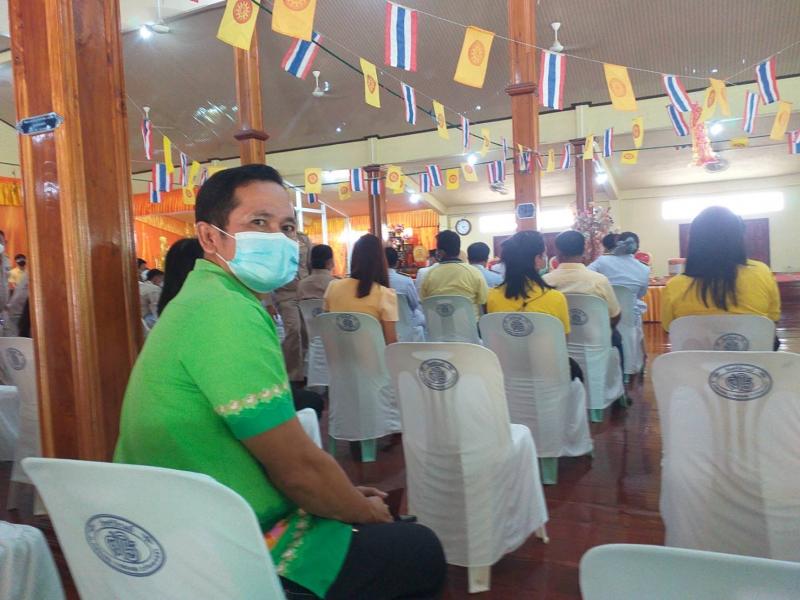 1. พิธีทอดผ้าป่า