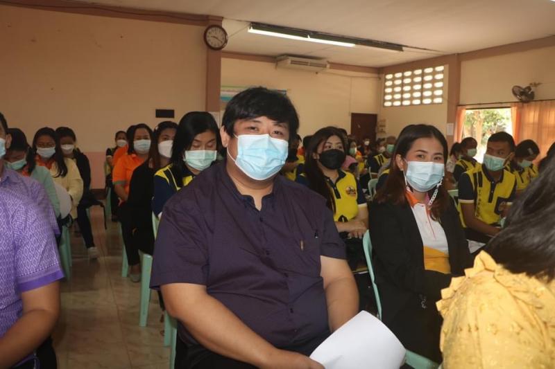 2. โครงการประชุมชี้แจงรับมอบนโยบาย จุดเน้นและแนวทางการดำเนินงานของสำนักงาน กศน.จังหวัดกำแพงเพชร ประจำปีงบประมาณ พ.ศ. 2565