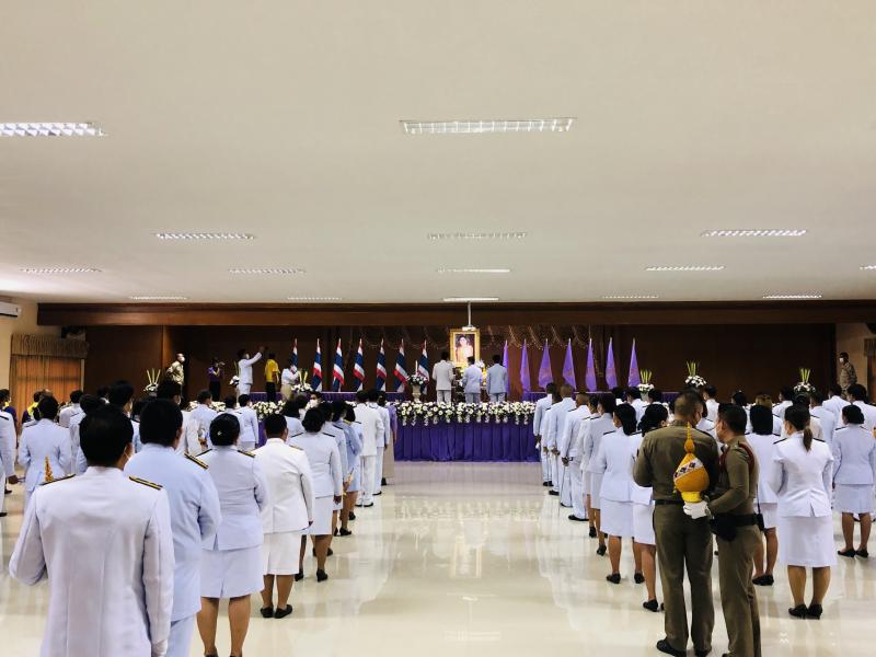 4. วันเฉลิมพระชนมพรรษา 3 มิถุนายน 2565 พิธีถวายราชสักการะและวางพานพุ่ม และพิธีจุดเทียนถวายพระพรชัยมงคล