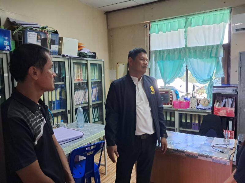 8. นิเทศตรวจเยี่ยม และให้คำปรึกษาแนวทางการพัฒนา ห้องสมุดประชาชนอำภอคลองขลุง