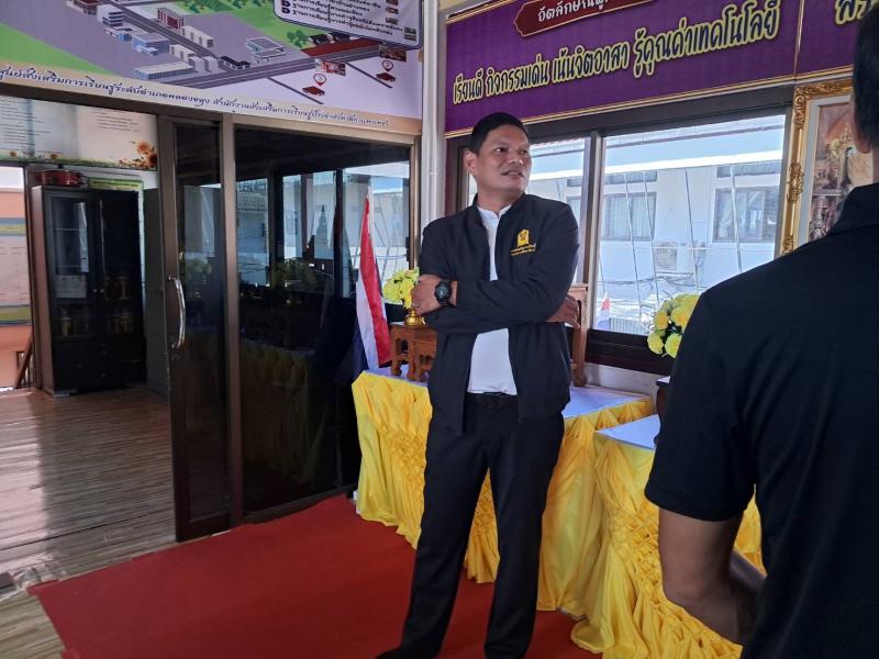 12. นิเทศตรวจเยี่ยม และให้คำปรึกษาแนวทางการพัฒนา ห้องสมุดประชาชนอำภอคลองขลุง