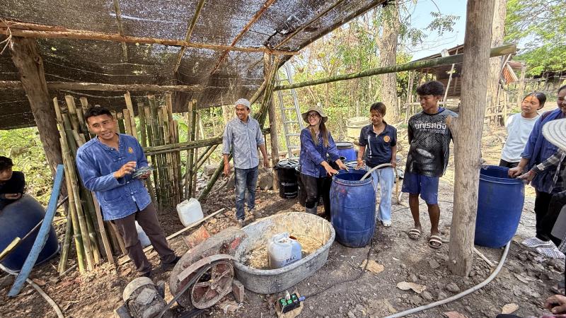 41. โครงการสานต่อศาสตร์พระราชา ตามหลักปรัชญาของเศรษฐกิจพอเพียง
