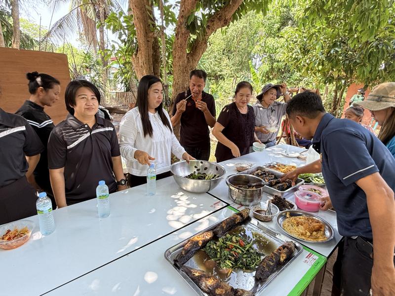 101. โครงการสานต่อศาสตร์พระราชา ตามหลักปรัชญาของเศรษฐกิจพอเพียง