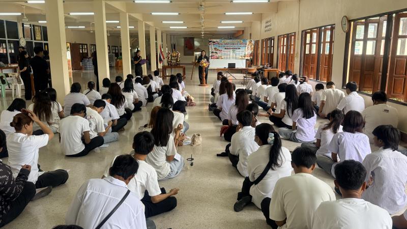 10. โครงการส่งเสริมการเรียนรู้ประวัติศาสตร์ชาติไทย และบุญคุณของพระมหากษัตริย์ไทย