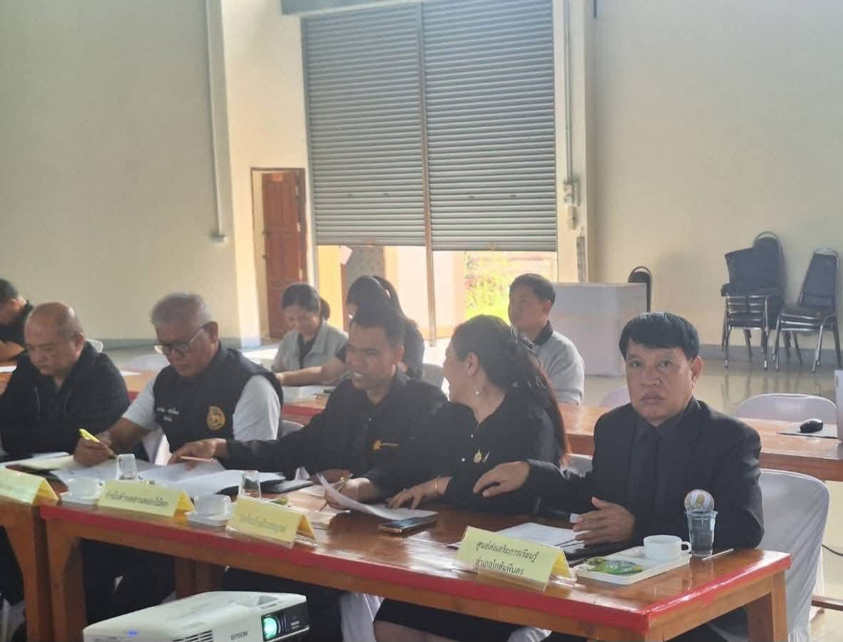 การประชุมการขับเคลื่อนพัฒนาศักยภาพแผนพัฒนาหมู่บ้าน อำเภอโกสัมพีนคร ประจำปีงบประมาณ พ.ศ.2569