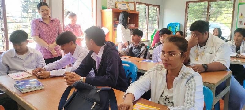 7. พบกลุ่มนักศึกษา ศกร.ตำบลเพชรชมภู 