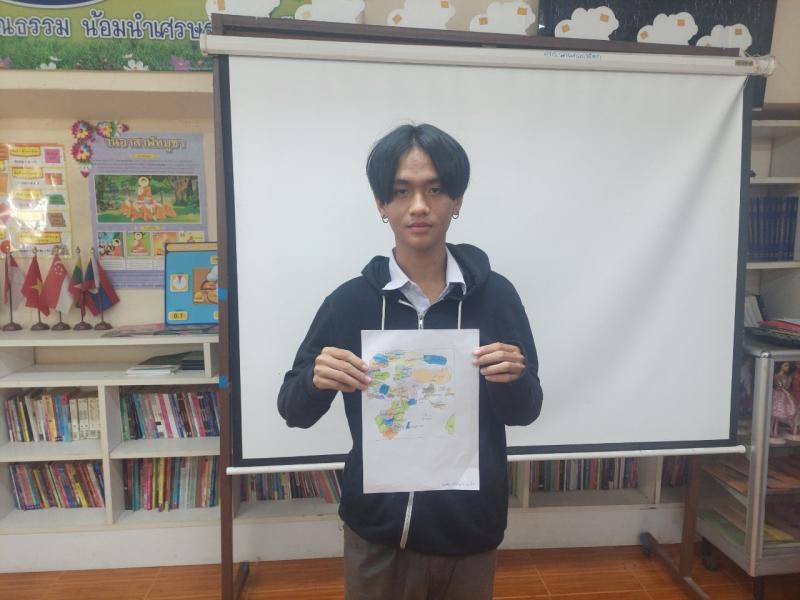 4. พบกลุ่มนักศึกษาตำบลลานดอกไม้ตก เรียนวิชาสังคมฯ