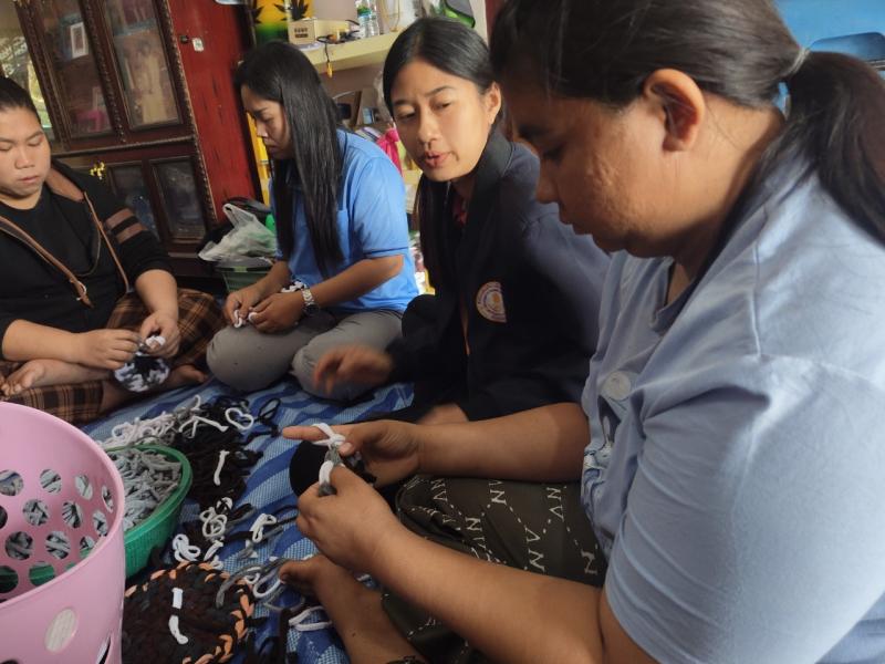 19. การเรียนรู้กลุ่มอาชีพระยะสั้น กลุ่มประชาชน ตำบลเพชรชมภู 