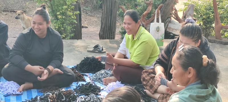 24. การเรียนรู้กลุ่มอาชีพระยะสั้น กลุ่มประชาชน ตำบลเพชรชมภู 