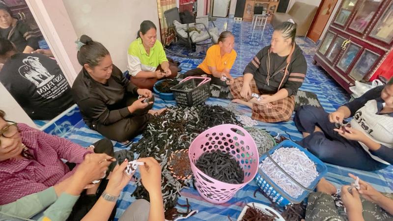 26. การเรียนรู้กลุ่มอาชีพระยะสั้น กลุ่มประชาชน ตำบลเพชรชมภู 