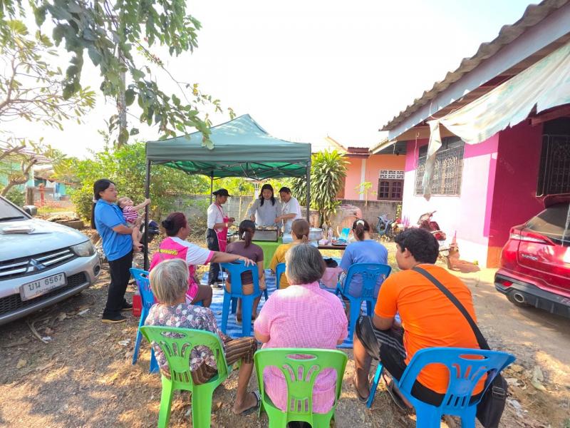 7. โครงการศูนย์ฝึกอาชีพชุมชน เพื่อพัฒนาคุณภาพชีวิต กิจกรรมการเรียนรู้เพื่อพัฒนาตนเอง สอนทำขนมบ้าบิ่นในหมู่ 5 วันที่ 14 กุมภาพันธ์ 2568