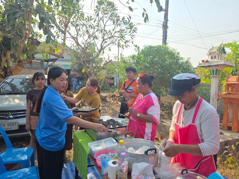 19. โครงการศูนย์ฝึกอาชีพชุมชน เพื่อพัฒนาคุณภาพชีวิต กิจกรรมการเรียนรู้เพื่อพัฒนาตนเอง สอนทำขนมบ้าบิ่นในหมู่ 5 วันที่ 14 กุมภาพันธ์ 2568