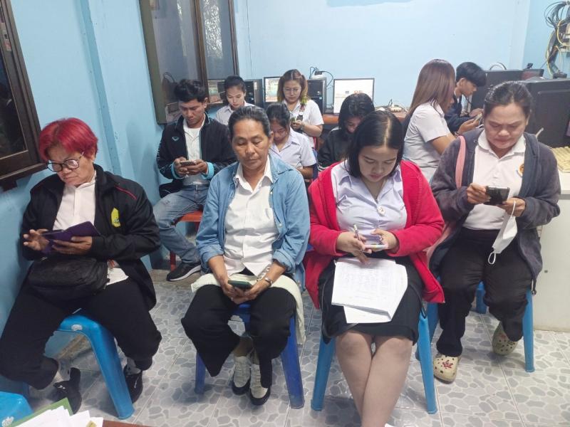 1. พบกลุ่มนักศึกษาตำบลโกสัมพีนคร เพื่อประเมินวัดผลสัมฤทธิ์กลางภาค วันที่ 21 กุมภาพันธ์ 2568