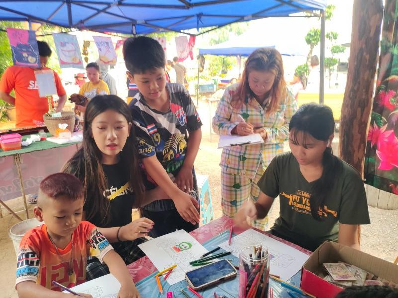 7. กิจกรรมพัฒนาห้องสมุดประชาชนเคลื่อนที่สำหรับชาวตลาด ตามพระราดำริสมเด็จพระเทพฯ เพื่อปลูกฝังนิสัยการรักการอ่านของประชาชน วันที่ 25 มีนาคม 2568