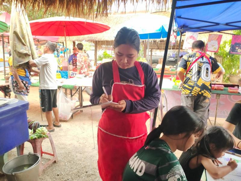 27. กิจกรรมพัฒนาห้องสมุดประชาชนเคลื่อนที่สำหรับชาวตลาด ตามพระราดำริสมเด็จพระเทพฯ เพื่อปลูกฝังนิสัยการรักการอ่านของประชาชน วันที่ 25 มีนาคม 2568