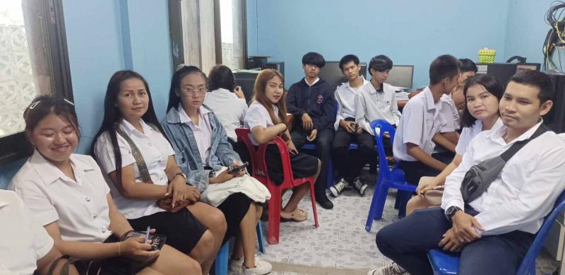 4. พบกลุ่มนักศึกษา เปิดภาคเรียนที่ 1 ปีการศึกษา 2568 วันที่ 16 พฤษภาคม 2568