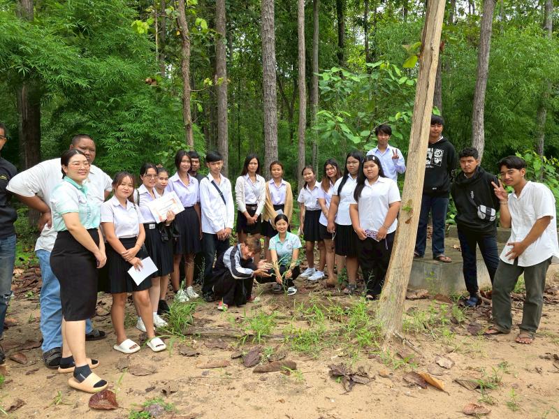 20. ร่วมกันปลูกต้นไม้ เนื่องในวันต้นไม้แห่งชาติ 11 พฤษภาคม 2568
