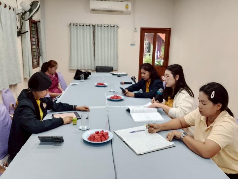 6. การประชุมร่วมกับคณะครู และบุคลากร สกร.ระดับอำเภอโกสัมพีนคร ดำเนินงานการขับเคลื่อนคุณธรรม 