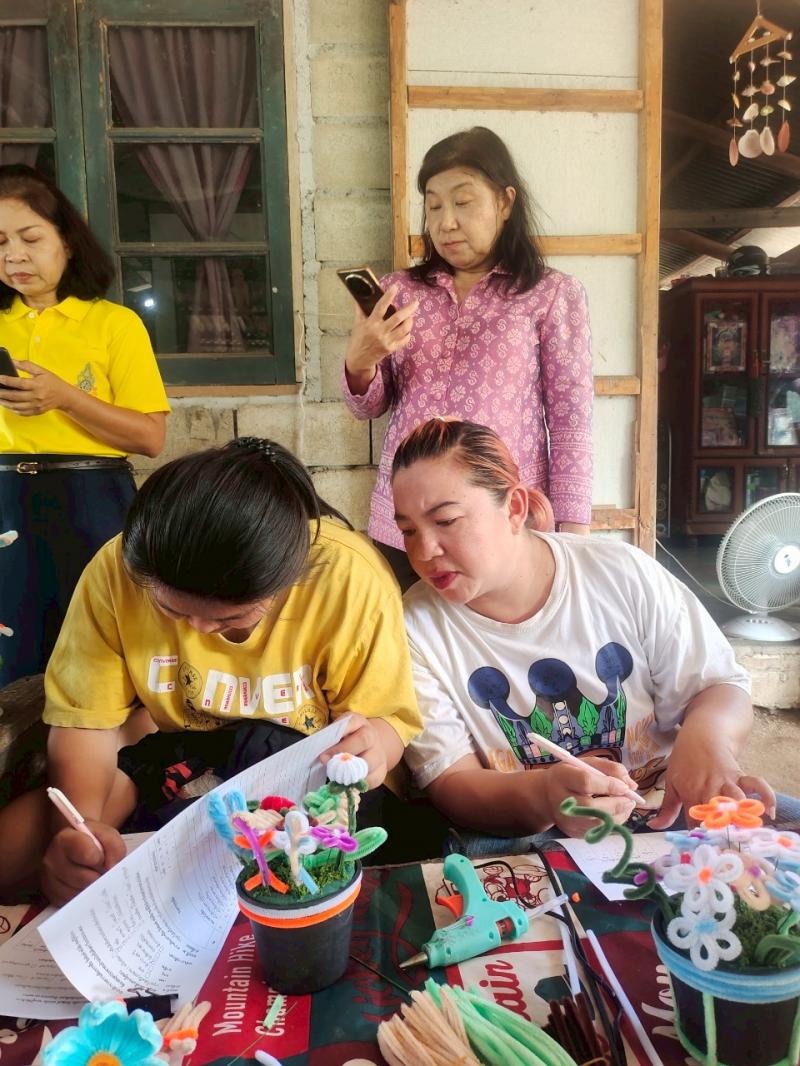 33. ออกพื้นที่สำรวจความต้องการของประชาชนในการอ่านและการเรียนรู้หนังสือ สื่อสิ่งพิมพ์ หรือสื่อดิจิทัล 