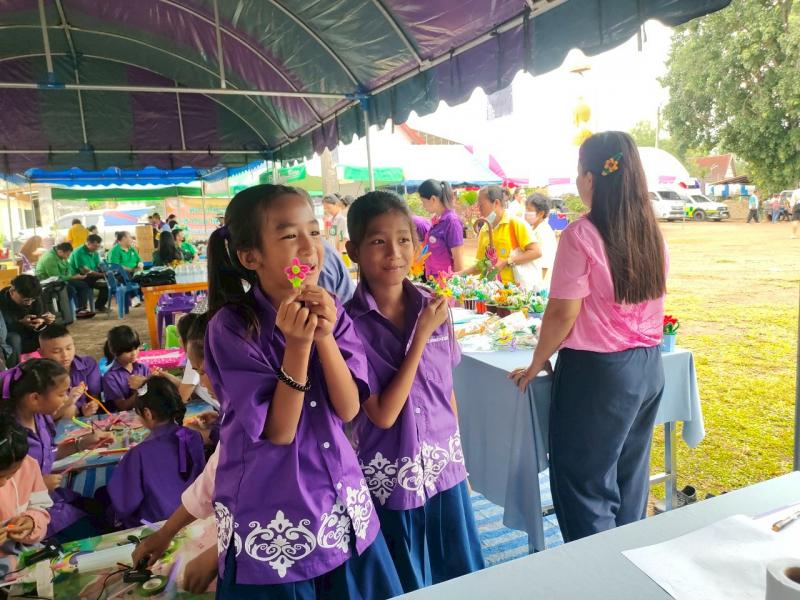 41. กิจกรรมโครงการพัฒนาห้องสมุดเคลื่อนที่ วัดเนินกรวด วันที่ 22 กรกฎาคม 2568