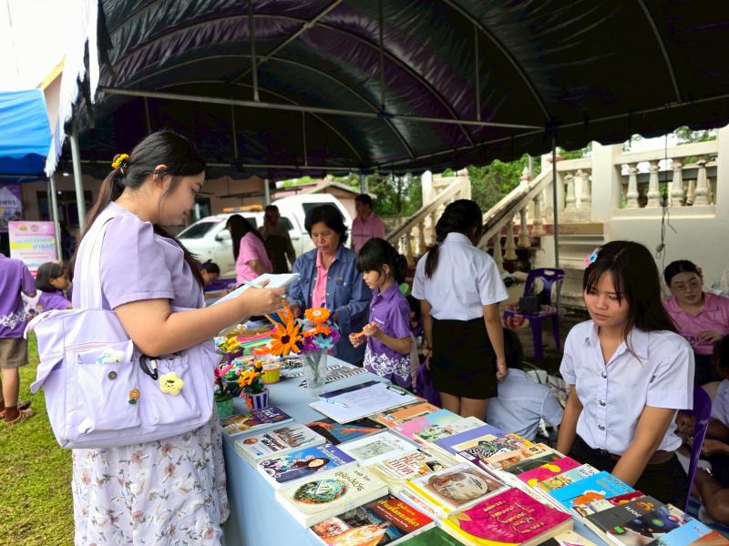 45. กิจกรรมโครงการพัฒนาห้องสมุดเคลื่อนที่ วัดเนินกรวด วันที่ 22 กรกฎาคม 2568