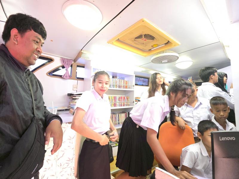 68. กิจกรรมโครงการพัฒนาห้องสมุดเคลื่อนที่ วัดเนินกรวด วันที่ 22 กรกฎาคม 2568