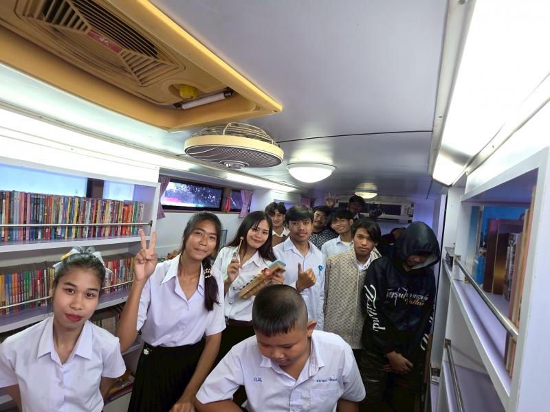 69. กิจกรรมโครงการพัฒนาห้องสมุดเคลื่อนที่ วัดเนินกรวด วันที่ 22 กรกฎาคม 2568