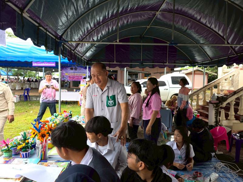 74. กิจกรรมโครงการพัฒนาห้องสมุดเคลื่อนที่ วัดเนินกรวด วันที่ 22 กรกฎาคม 2568